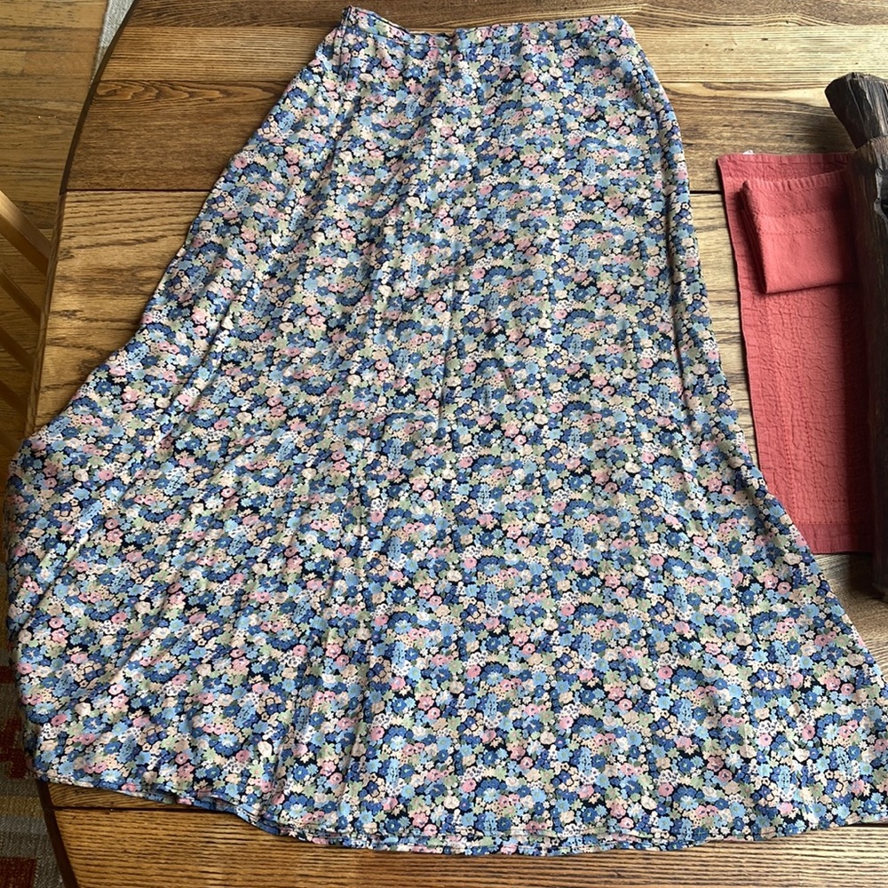 Long floral skirt unlined